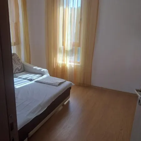 нина Apartment Byala (Varna)