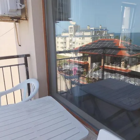 Apartment нина Byala (Varna)